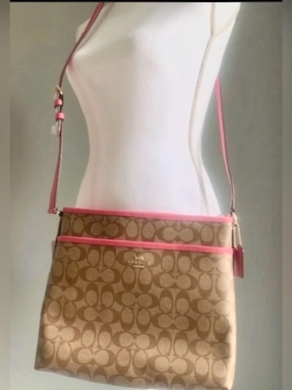 [Coach] Signature File Adjustable Crossbody Coated Canvas Bag Purse Khaki/Pink - Picture 2 of 16